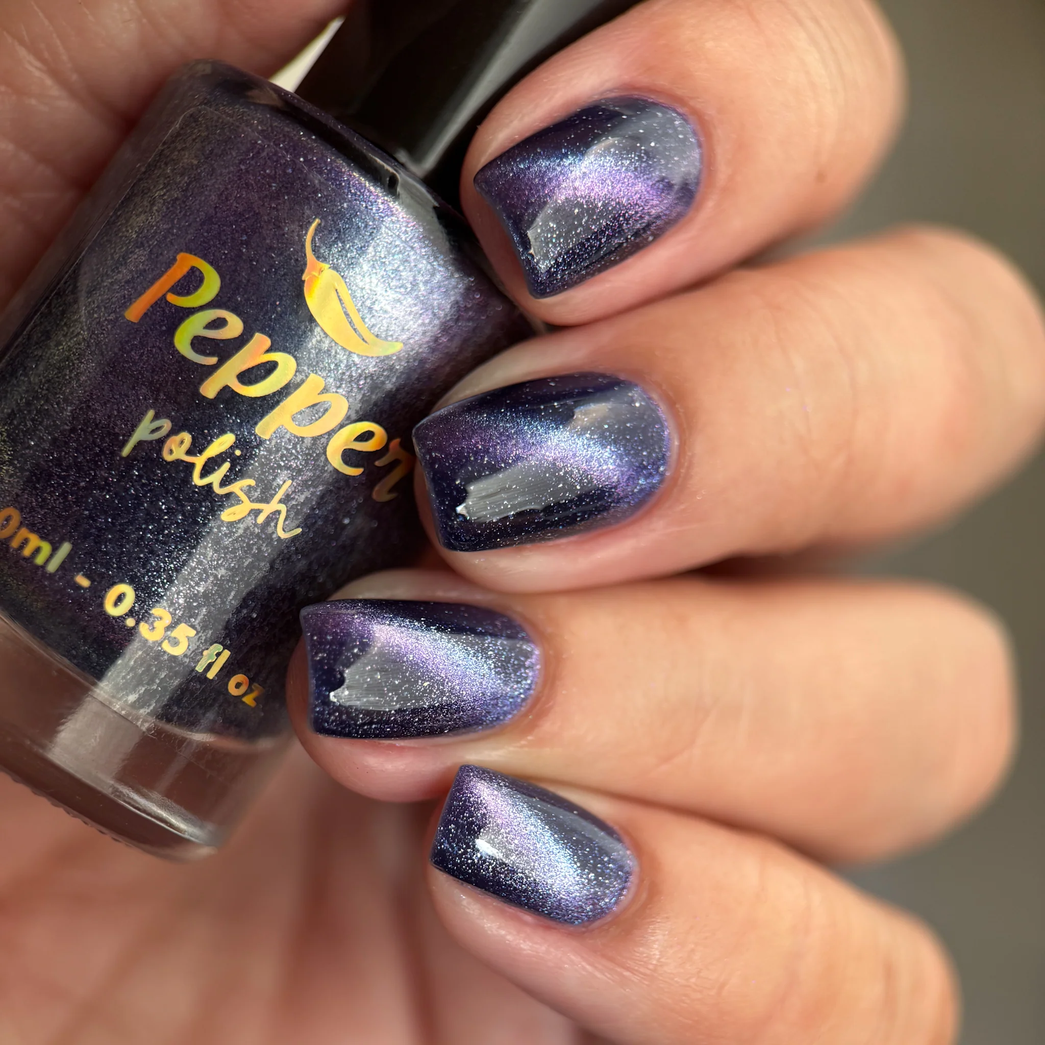 Pepper Polish: SINGLE "Siren's Light" (Magnetic) *OVERSTOCK* - Image 3